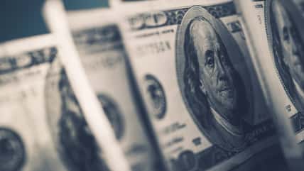 She Had $1,500 Stolen From Her By Girls Who Spent It On A Paternity Test And Hotel Room
