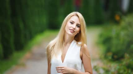 7 Signs Your Partner Doesn’t Deserve You