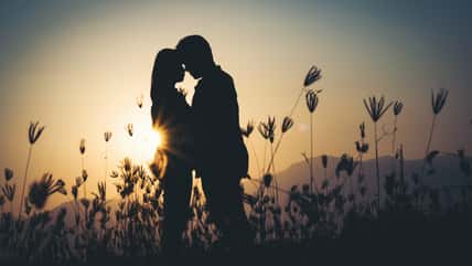 She Found Out Her Husband Murdered Someone, And She Stayed Married To Him