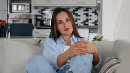 Her Family Staged A Career Intervention Since They Don’t Approve Of Her Being In A Creative Field, So She Walked Out Of Dinner