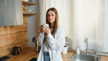 She Wants To Dump Her Boyfriend After Finding Plates Of Rotting Food Hidden In His Cabinets