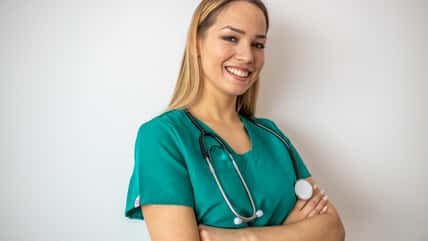 She Got A Nurse Fired For Spreading Rumors That She’s Been Having An Affair With Her Dad