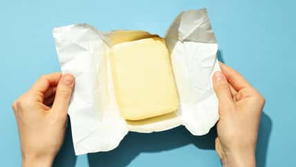 She Was Served Butter Out Of A Gynecologist’s Stainless Steel Dish, So She’s Warning You About Eating At Someone’s House