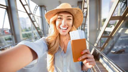 She Ditched Her Husband At The Airport For Leaving Her Passport At Home