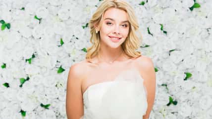 Her Dad’s Girlfriend Bought A White Dress To Wear To Her Wedding, So She Said If She Shows Up In It, She Won’t Be Allowed In