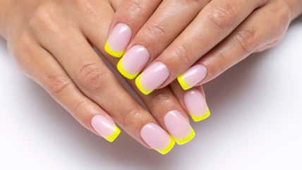 French Tip Manicures Are Back, And Here Are Some Ways To Make Them More Trendy