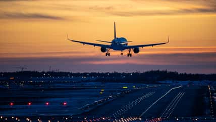 A Woman Pretended To Be Asleep On A Plane So She Could Steal His Seat