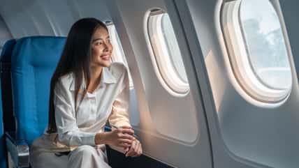 She Didn’t Let A Mom Take Her Window Seat On A Plane To Entertain Her Kid