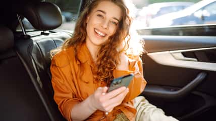 His Dad’s Giving His Life Savings To A 21-Year-Old Girl He Met While Being An Uber Driver