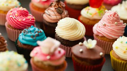 His Son Got Suspended For Putting Laxatives In His Cupcakes That A Bully Stole And Ate