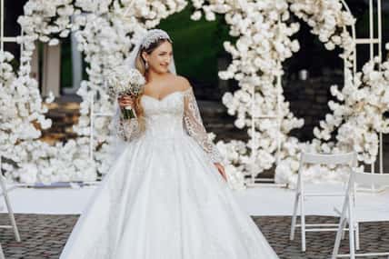 A woman in a white wedding dress