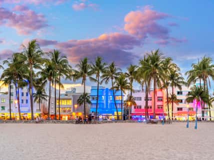 Sunset, South Beach, Ocean Drive, Floridas East Coast Miami Florida USA