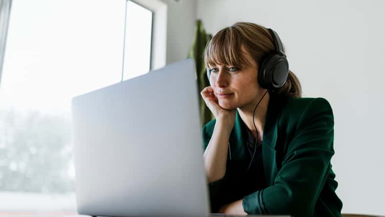 rawpixel.com - stock.adobe.com - illustrative purpose only, not the actual person