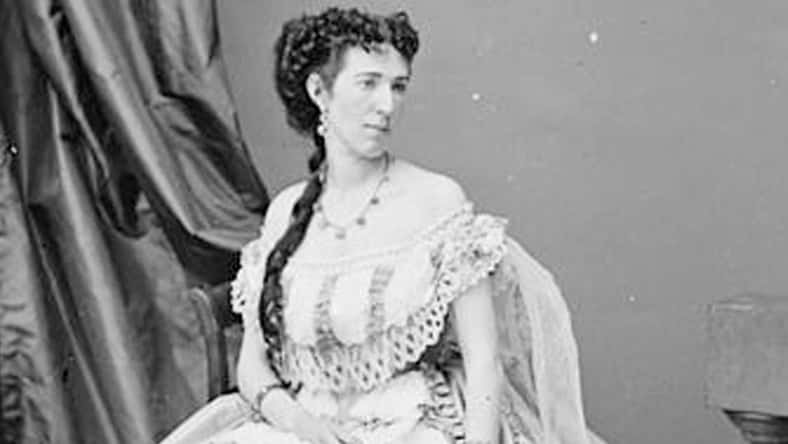 Library of Congress, Prints & Photographs Division, Reproduction Number: LC-DIG-cwpbh-01988 - pictured above is Isabella