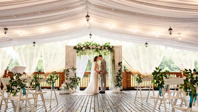 Wedding photography - stock.adobe.com- illustrative purposes only, not the actual people