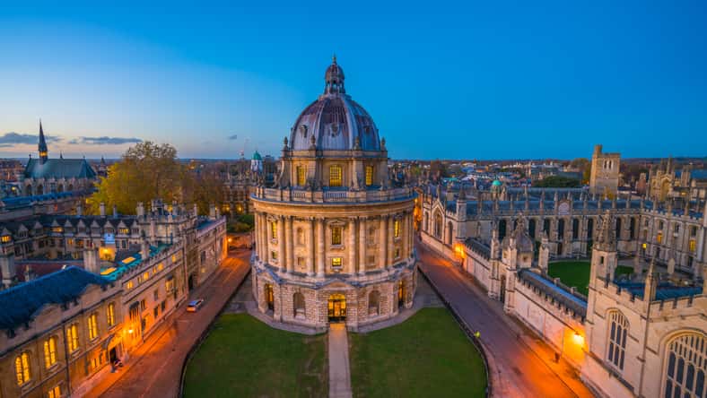 Evening skyline panorama of Oxford city in England