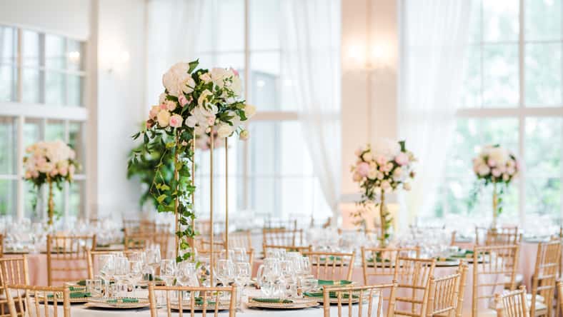 Luxury wedding table decoration. Special event table set up. Fresh flower decoration.