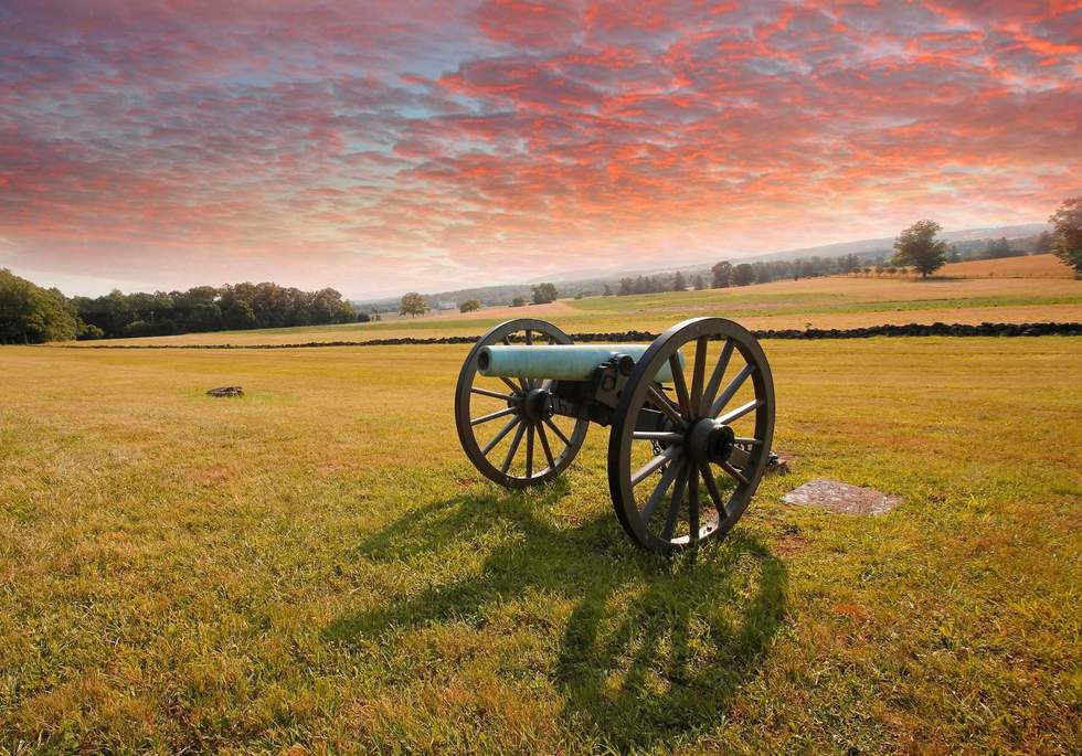 civil war cannon battlefield