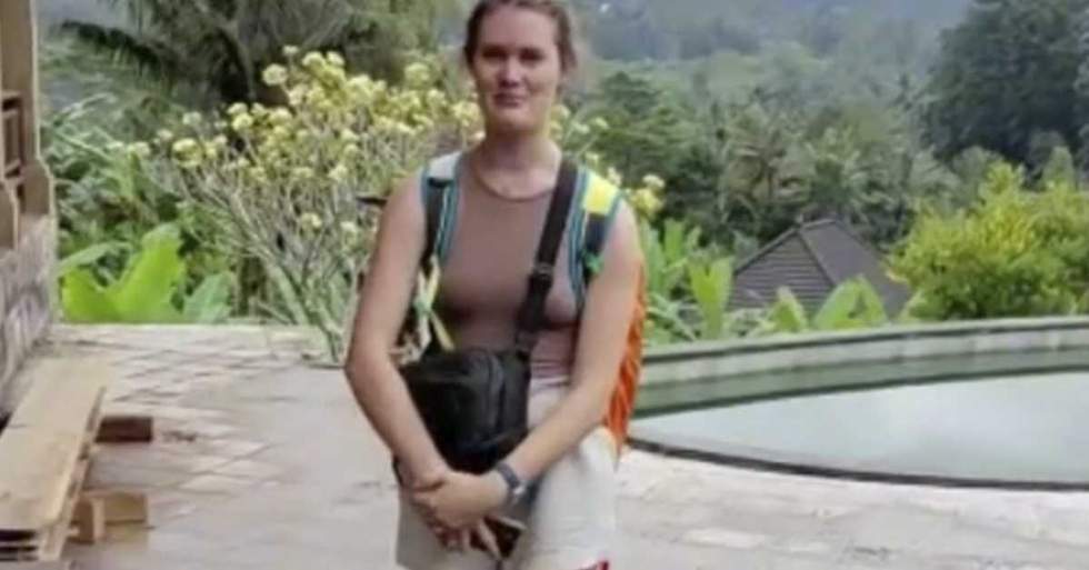 This Woman Booked An Airbnb In Bali That Turned Out To Be An Abandoned Building