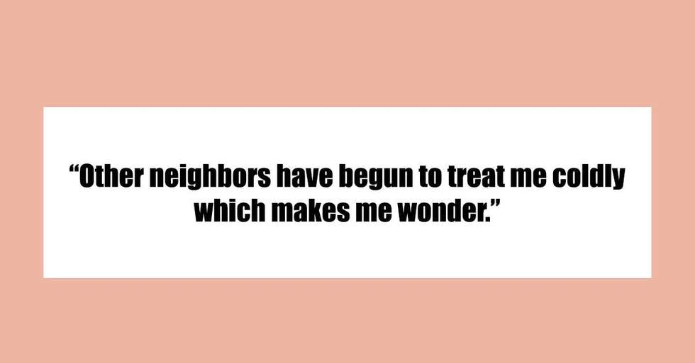 This Mom Put Her Child On A Leash At A Park And She's Asking The Internet If She Really Is A Bad Mom After Her Neighbors Got Upset With Her