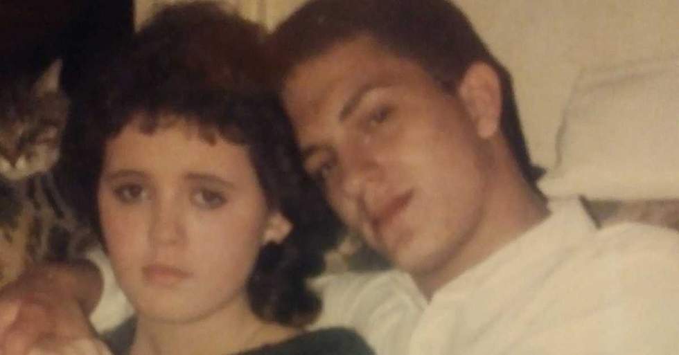 She Was Found Dead In A Landfill 35 Years Ago And Investigators Are Still Looking For This Teen's Killer, Along With This Man She Took A Photo With