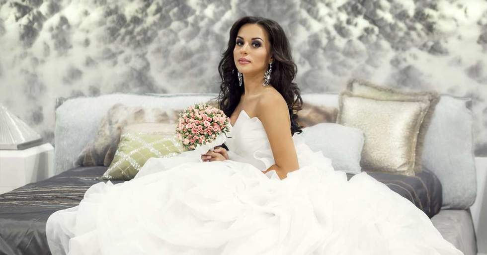 Her Ex-Husband's Girlfriend Asked To Wear Her Wedding Dress To Marry Her Ex