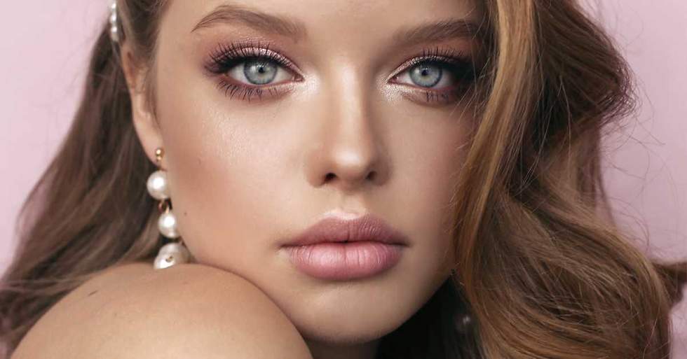 Her Boyfriend Told Her That He's Not As Attracted To Her When She's Not Wearing Makeup
