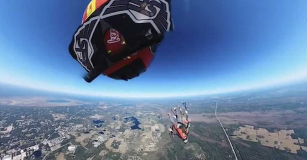 His Parachute Never Opened But This Skydiver Miraculously Survived The Fall