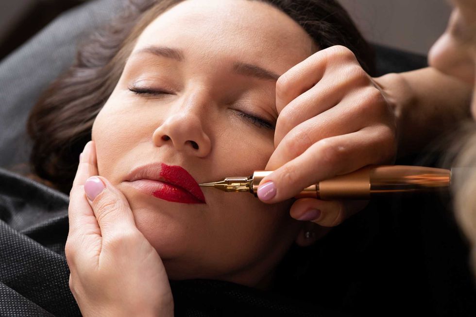lip blushing cc