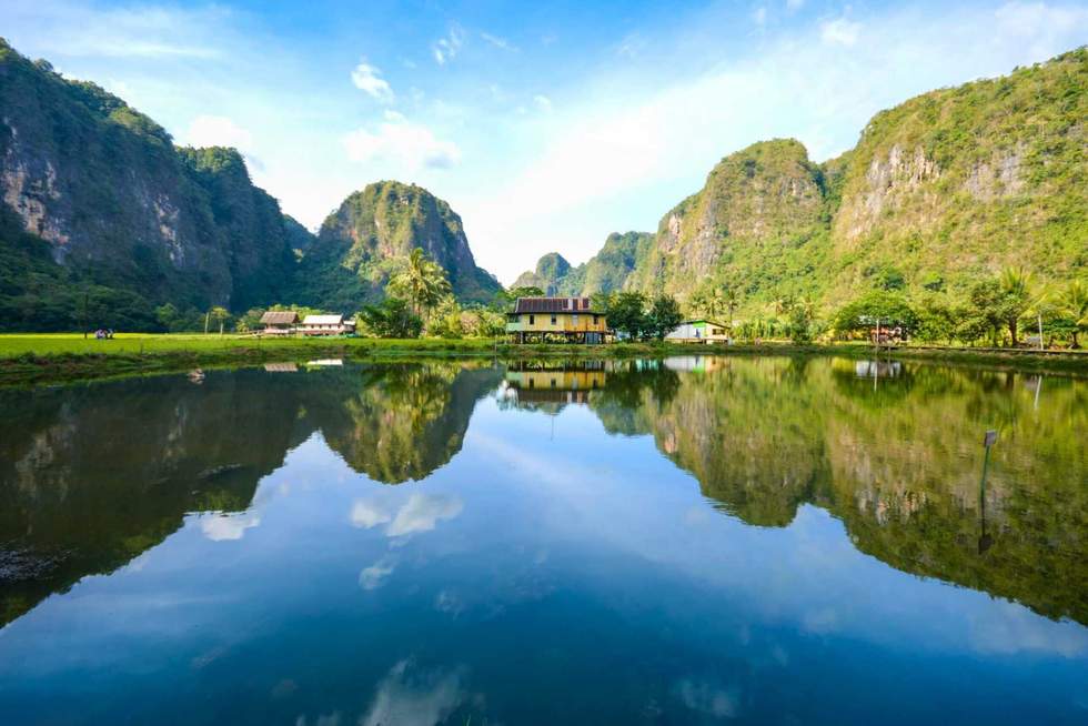 travelphotos - stock.adobe.com - illustrative purposes only