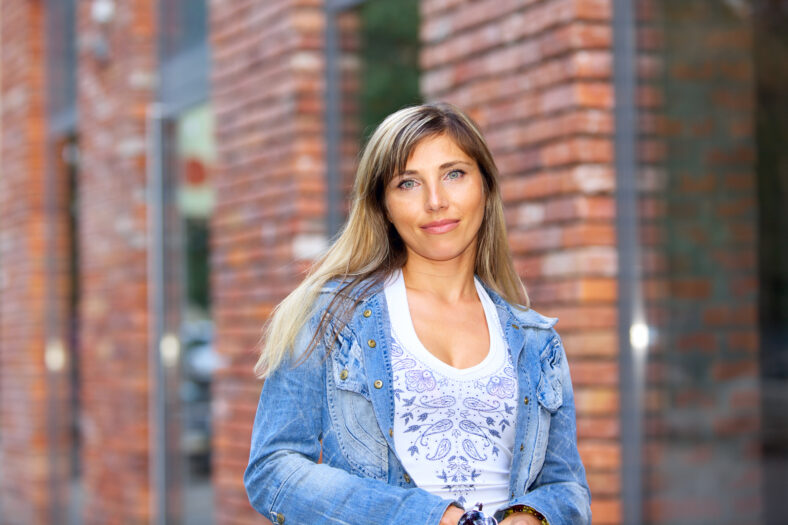 City portrait of a beautiful woman
