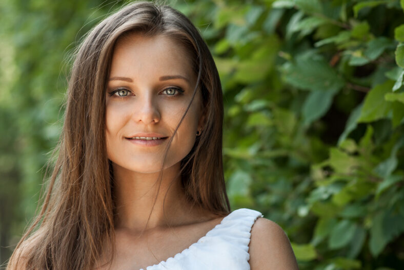 Beautiful girl in the garden.