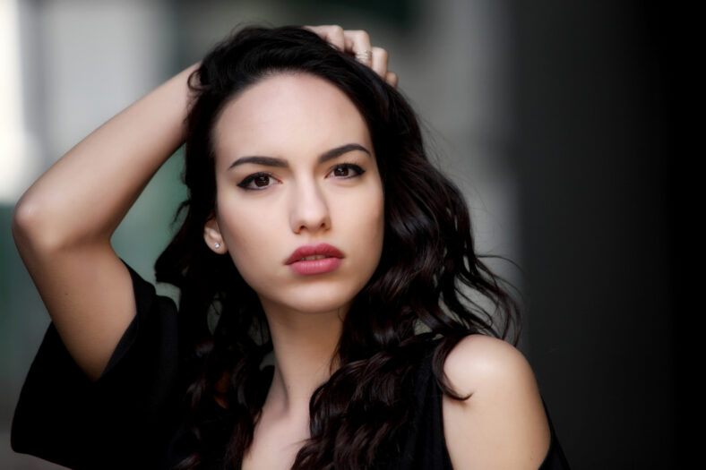 Beautyful girl in urban background