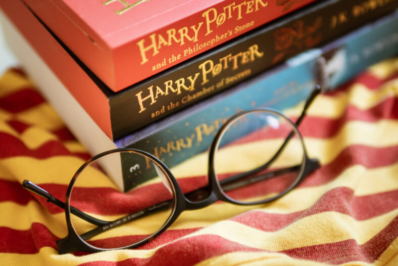 Harry Potter libros con gafas redondas