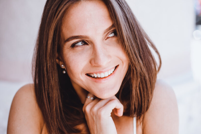 Beauty woman portrait in the street, outdoor portrait, fashion model