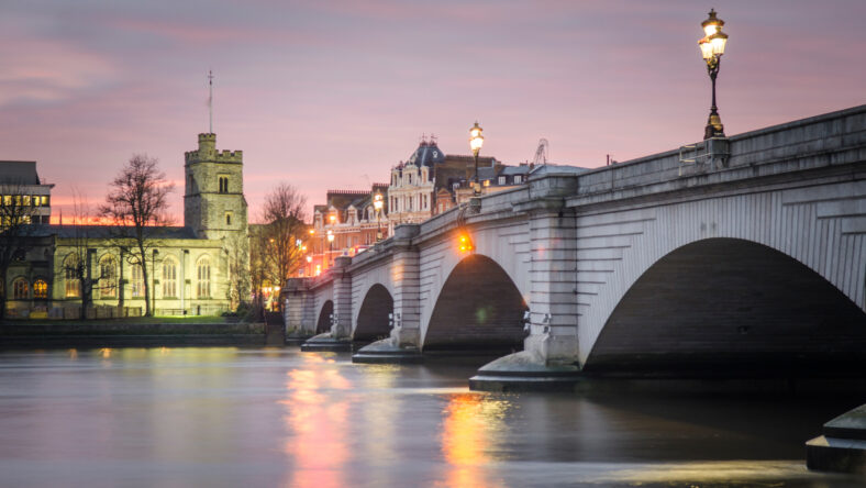 London- Putney Bridge between Putney & Fulham