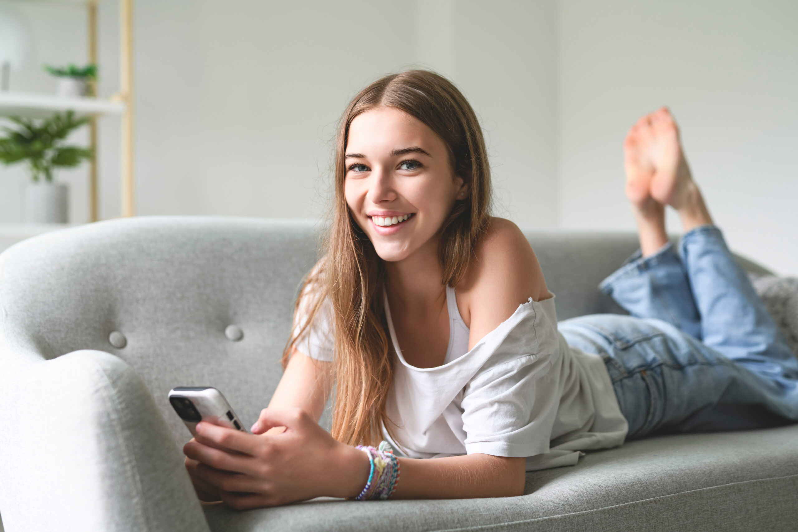 She's Charging Her Teen Daughter Rent Since She Spends All Her Money