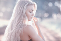 blonde long hair nature summer / happy