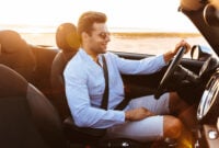 Photo of attractive caucasian man wearing sunglasses