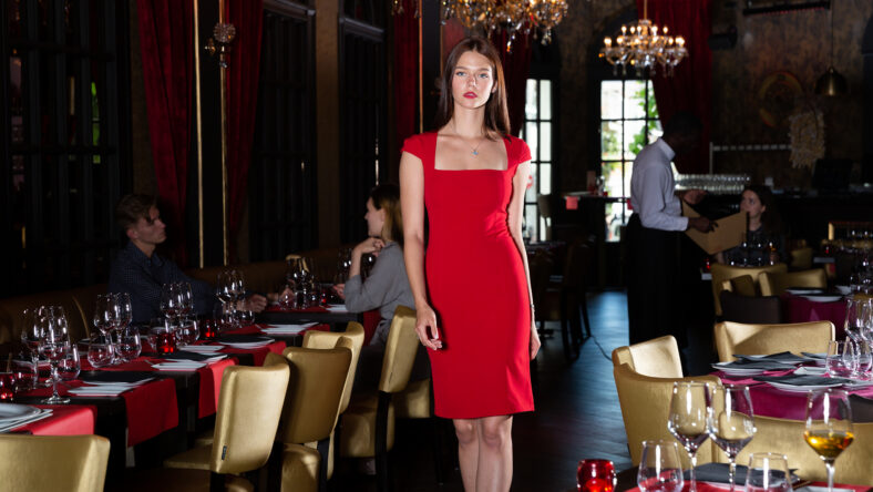 Portrait of beautiful young woman in elegant