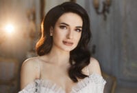 Portrait of beautiful young brunette woman in