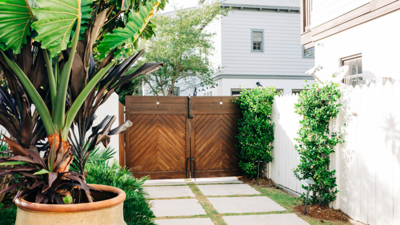 Beach Home Courtyard