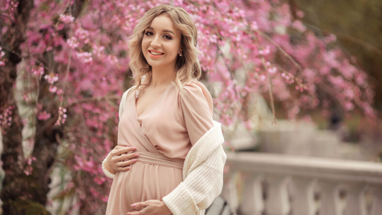 Portrait of a beautiful young woman 33-34