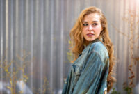 pretty woman strawberry blonde hair