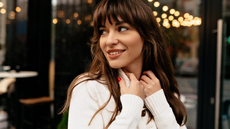 Close up outdoor portrait of elegant stylish